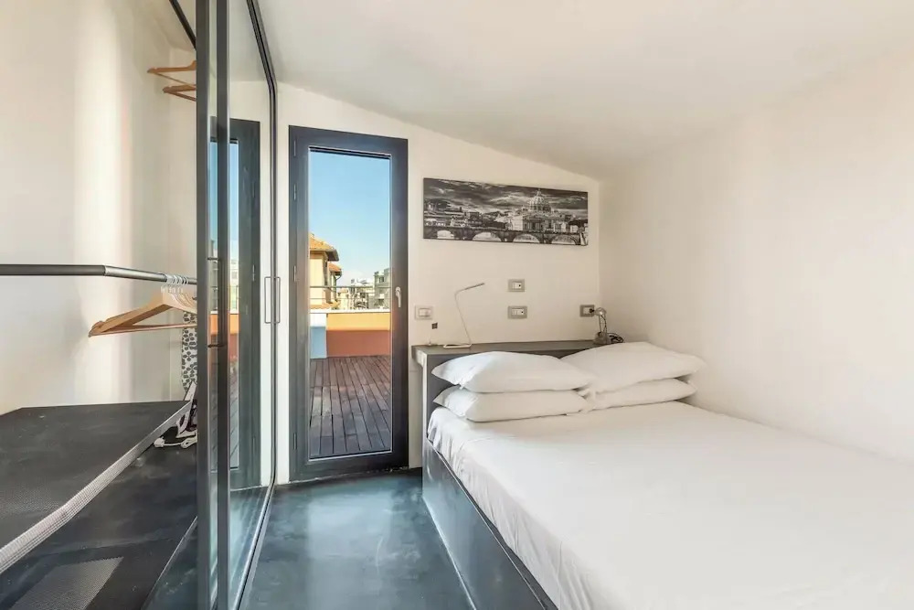 Fantastic Penthouse Over The Roman Sky
