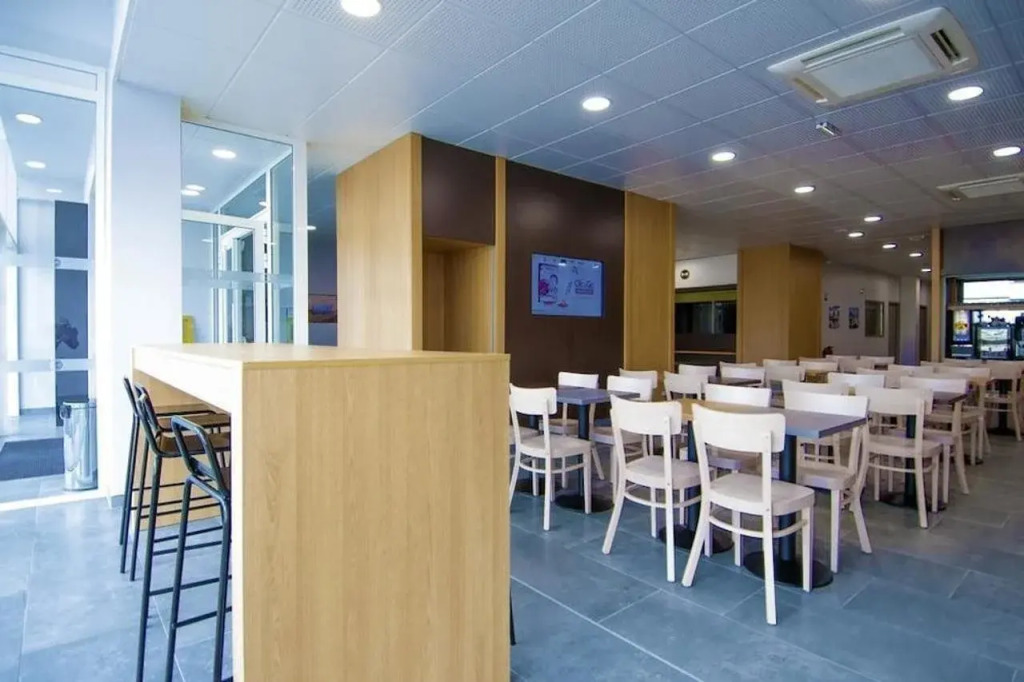 B&B HOTEL La Rochelle Beaulieu Puilboreau