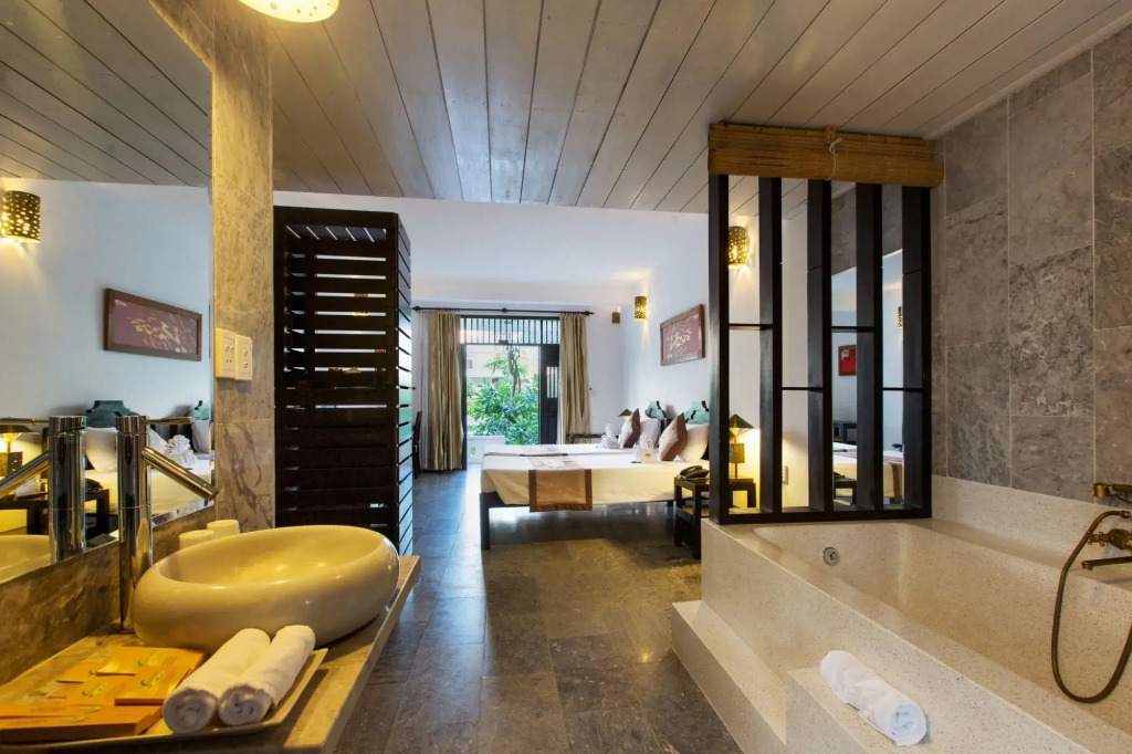 Hoi An Coco River Resort & Spa