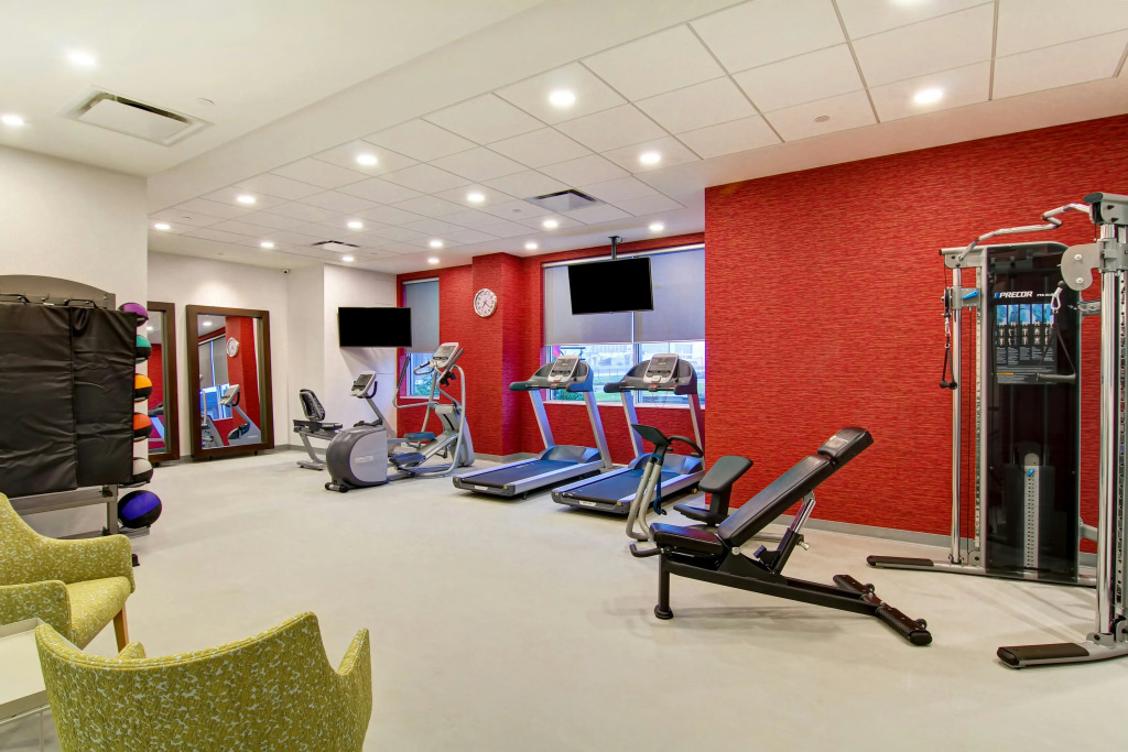 Home2 Suites By Hilton Montreal Dorval