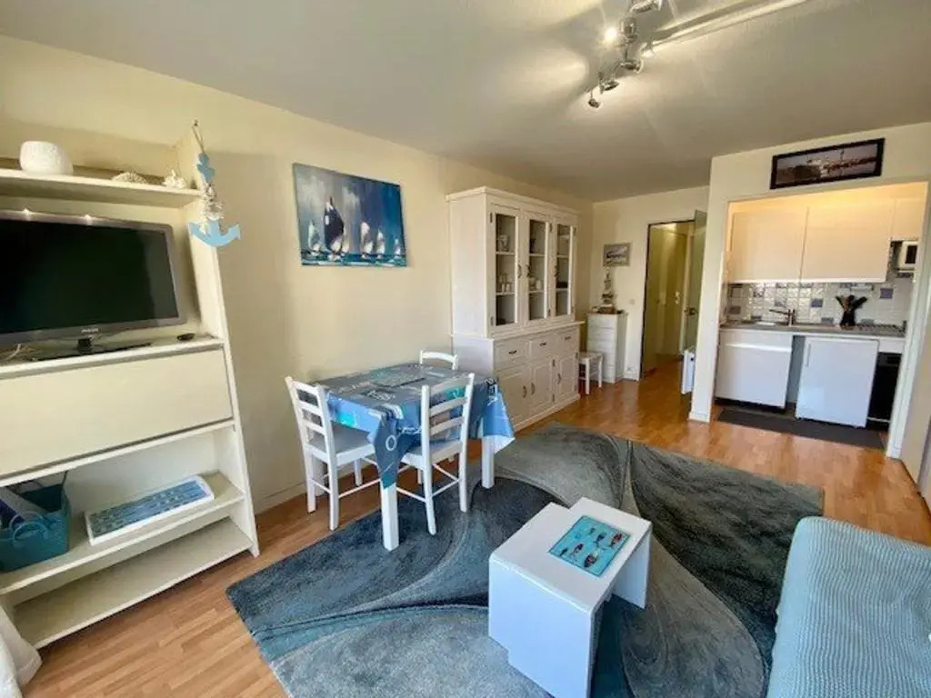 Appartement Quiberon, 1 Pièce, 3 Personnes - Fr-1-478-132