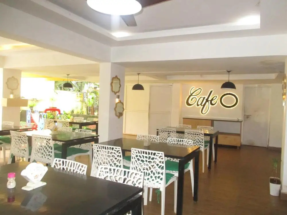 Hotel Miramar, Miramar Beach, Goa