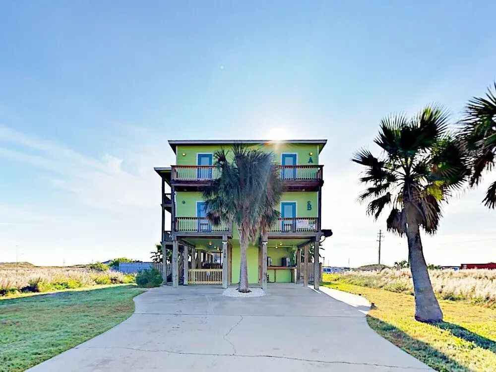 136 Dunes 2 Units - 4 Br Home
