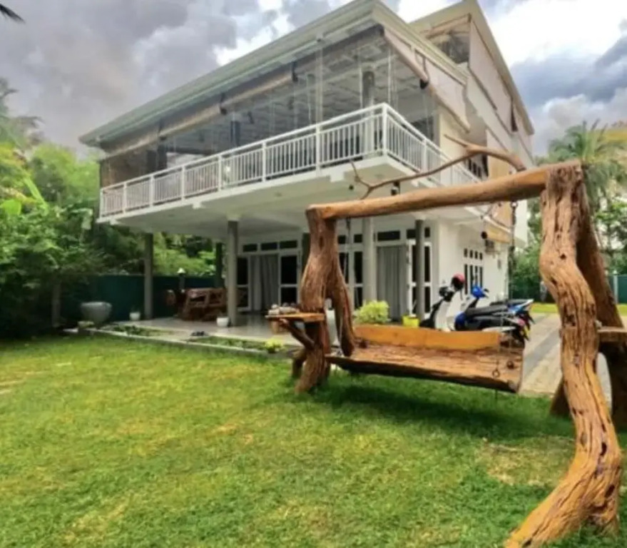 Villa cork