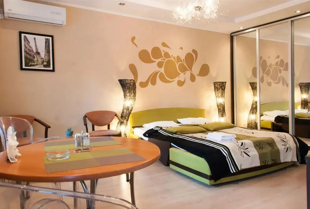 Home-Hotel Konstantinovskaya 44