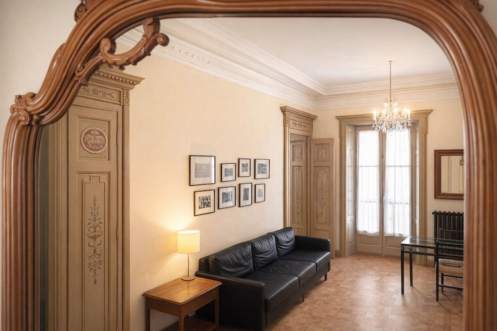 dHomes Apartments and Rooms - Galleria Gold, balcony