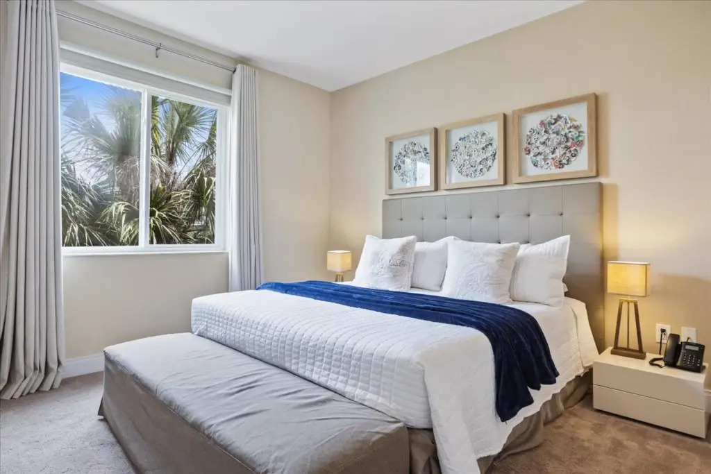 4 Bedroom 45 Bathroom Magic Village 3245 Bv