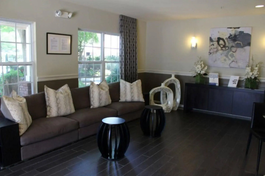 Global Luxury Suites at Westwood