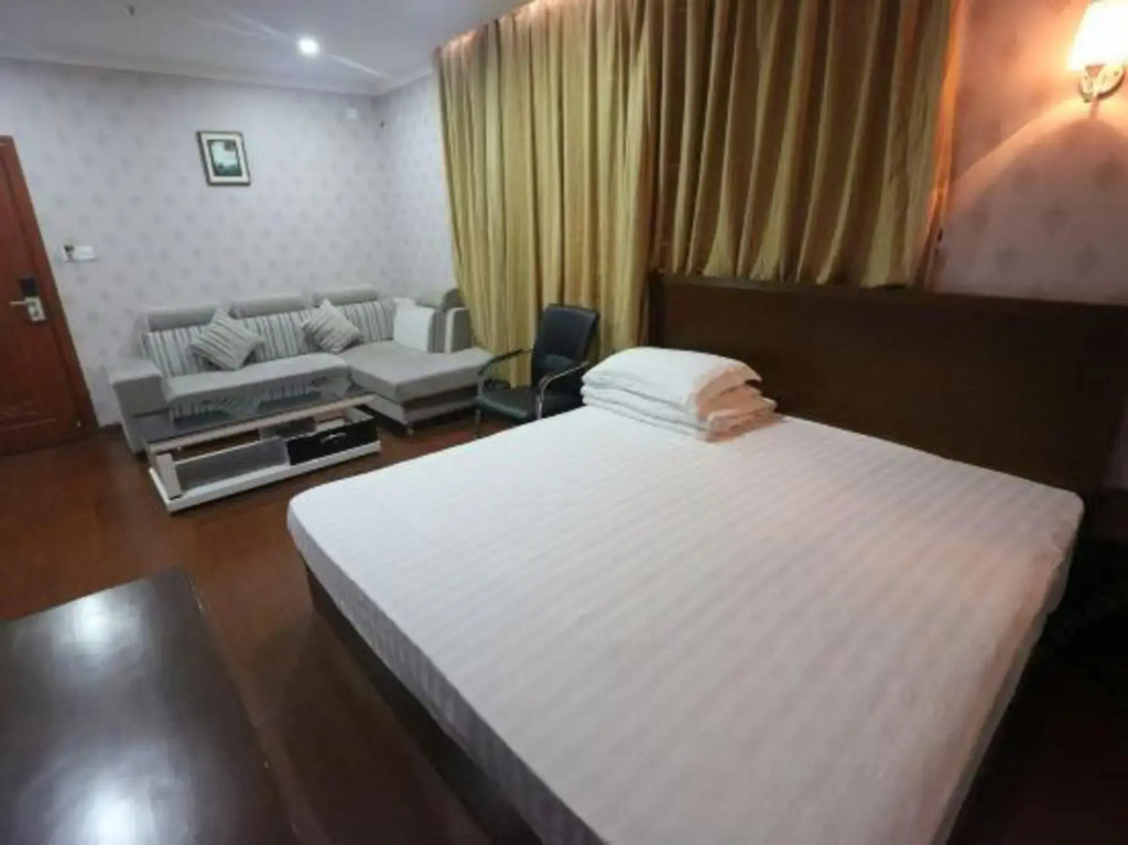 Junlin Hostel