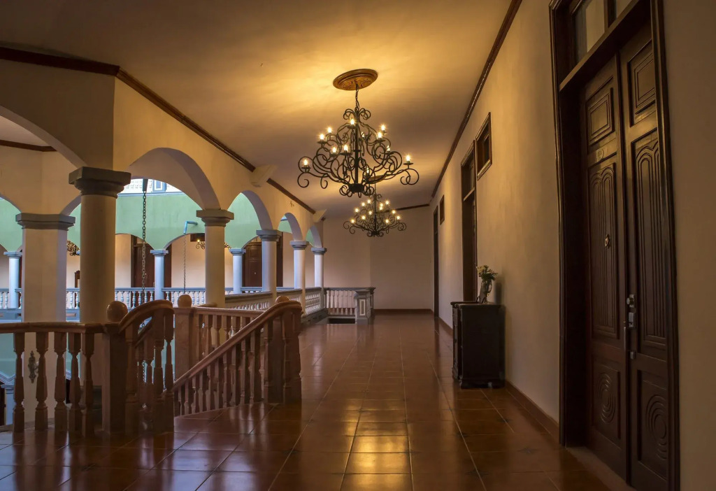 Hotel Real La Merced