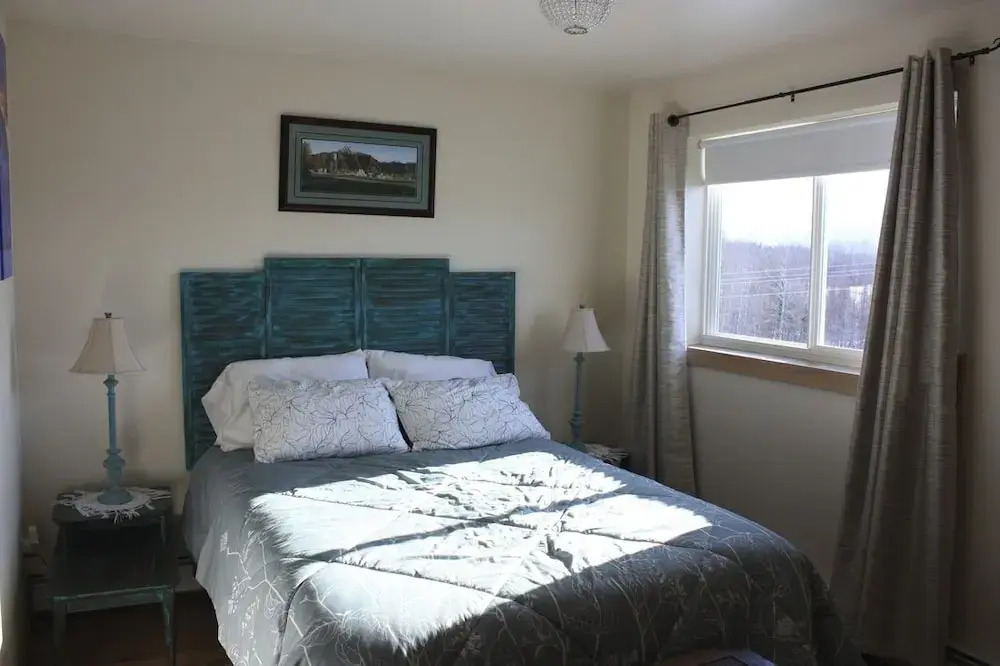 Fishhook Sunrise B&B