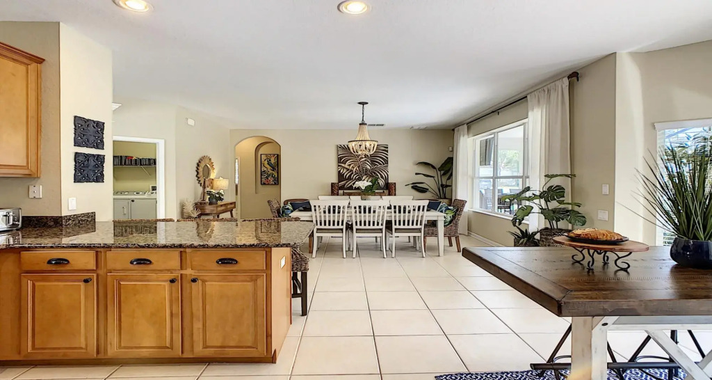 Luxury Famlily Villa 6BR Pool SPA Game