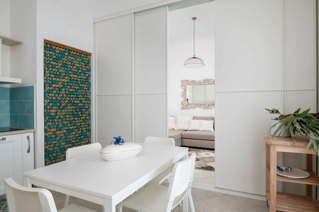 Apartment with 1 bedroom, 1 bathroom, living room divided between the dining area with open kitchen-LE DUE DUNE