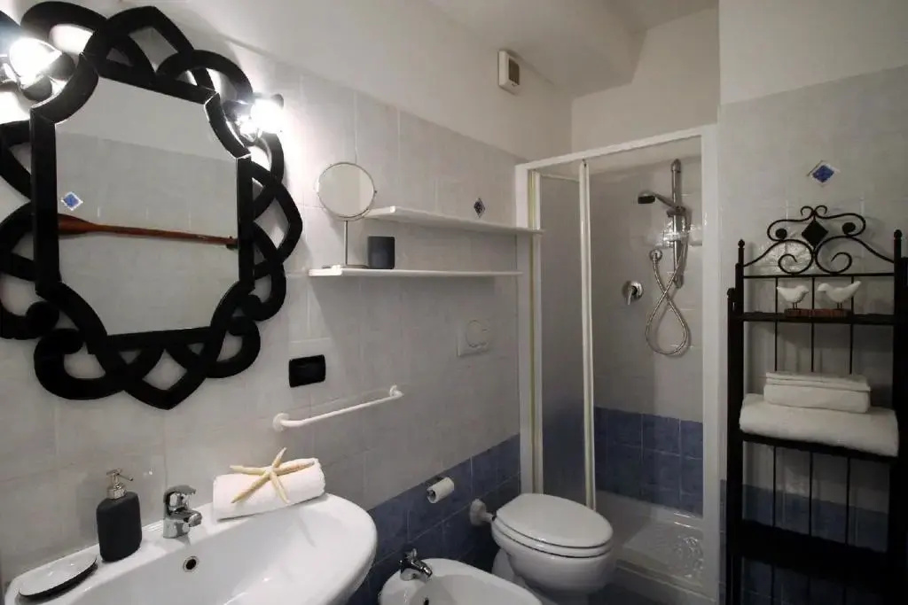 Ferienwohnung für 4 Personen ca 60 m in Albisola Superiore, Italienische Riviera Palmenriviera