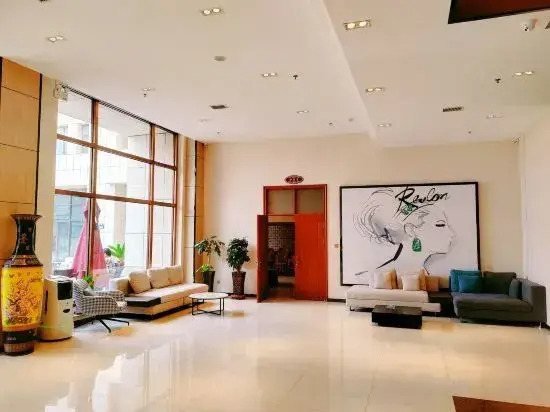 OrangeriePremium Hotel (Dalian Changxing Island Santang Commercial Street)