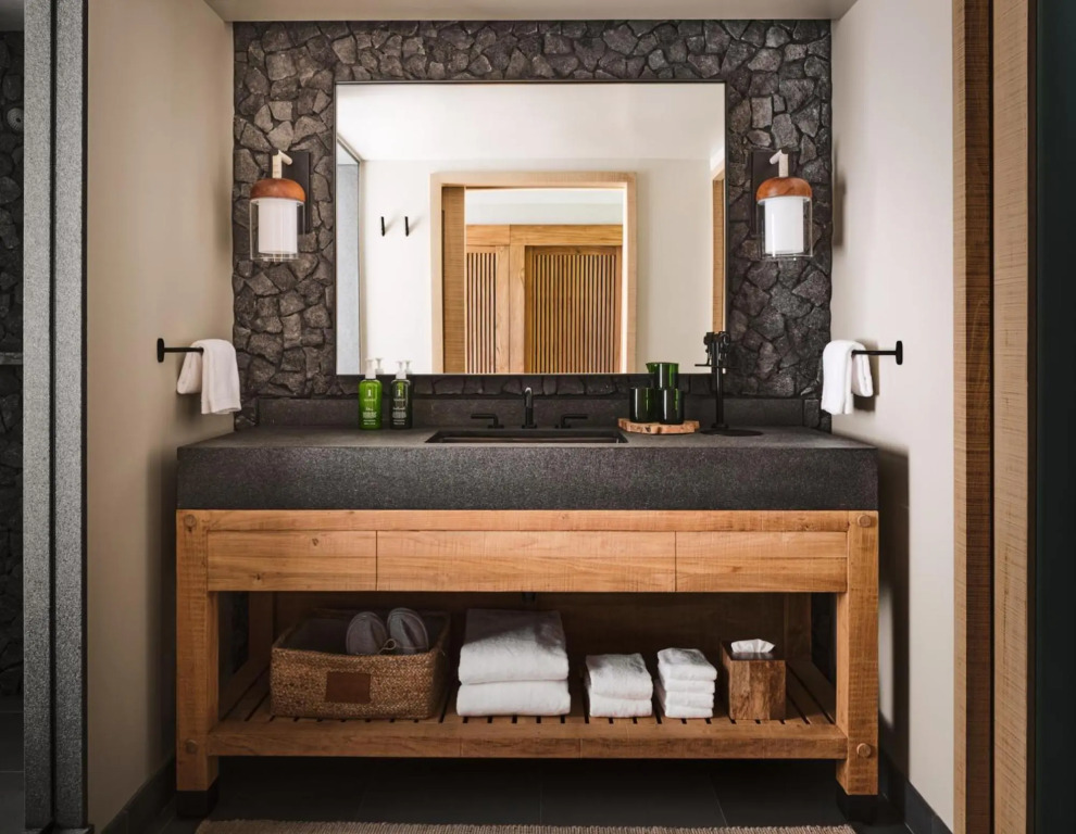 1 Hotel Hanalei Bay