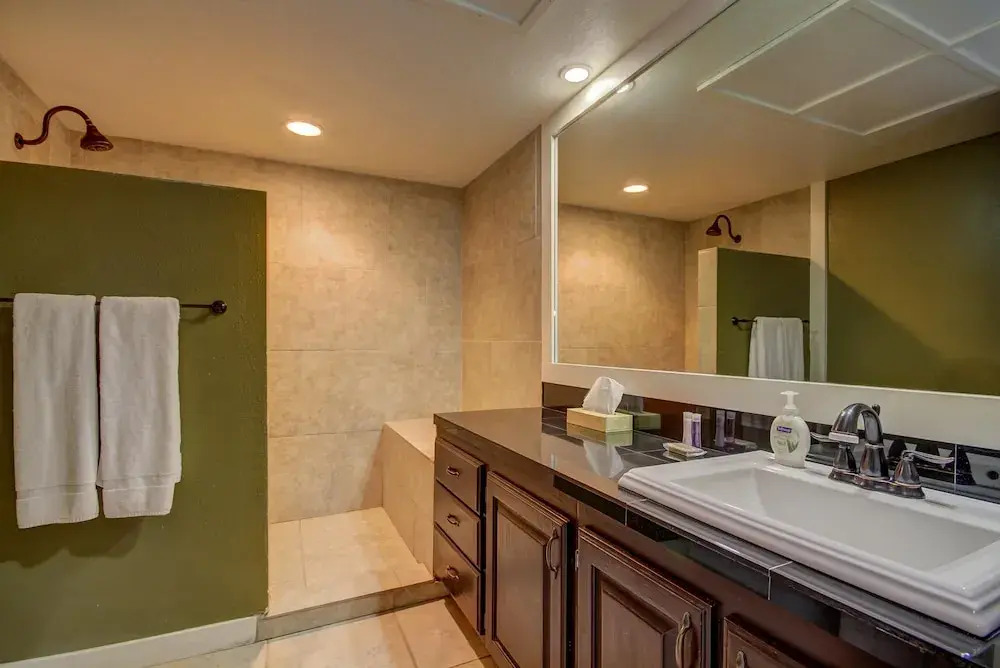 Las Palmas 4 Bedroom Condo by St George vacations