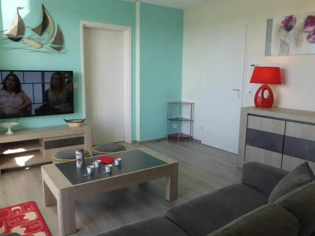 Appartement Saint-Gilles-Croix-de-Vie, 2 pièces, 4 personnes - FR-1-224-587