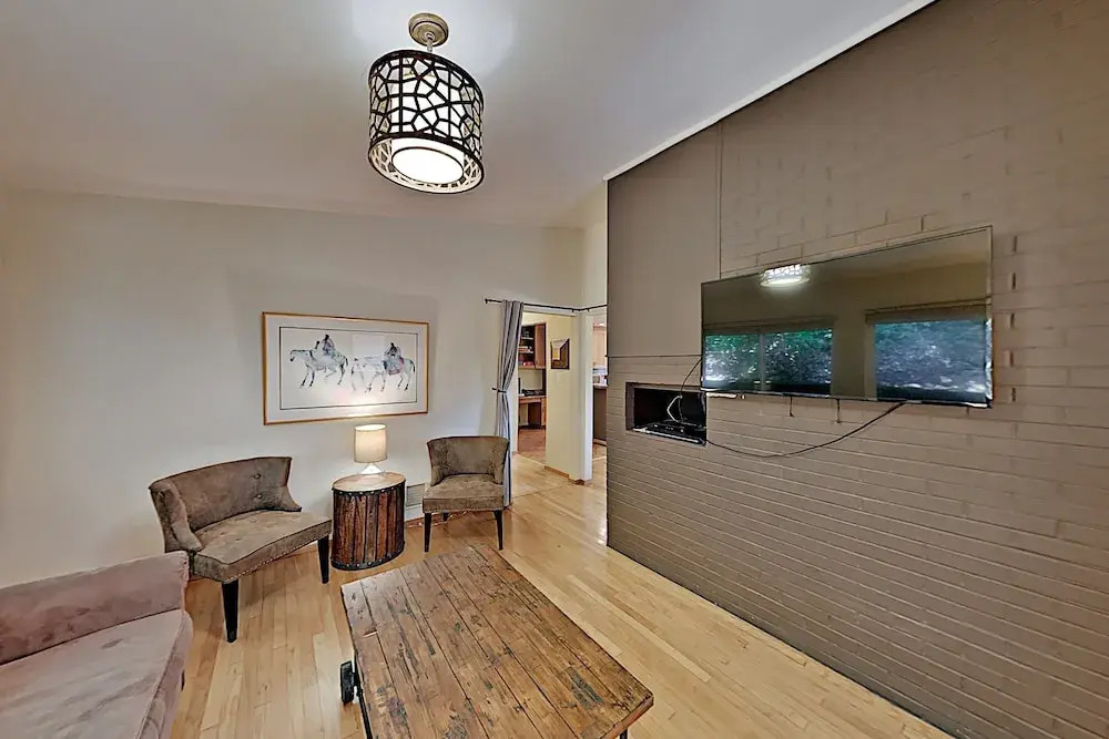 815drycr 2 Bedroom Home