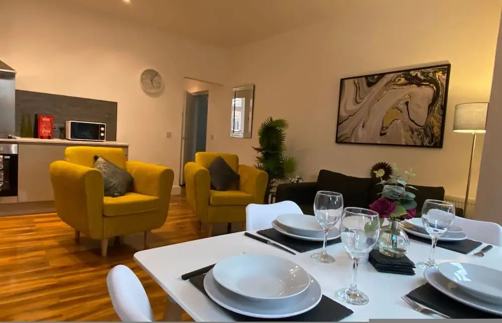 Charming Bedford Apartment 1 Near Bedford Park