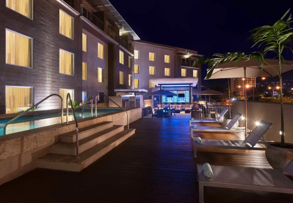 Courtyard by Marriott Kingston, Jamaica
