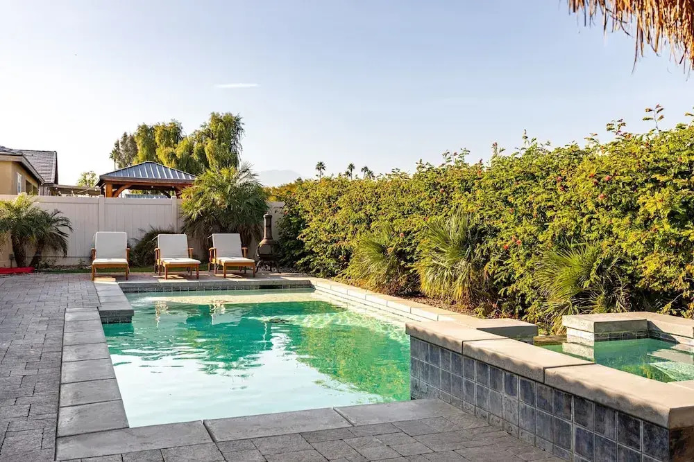 Luxe Indio Stay w/ Pool, Tiki Bar & Fire Pit Near Coachella Longfellow