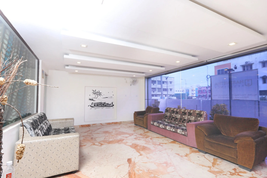 Hotel O Grand Residency