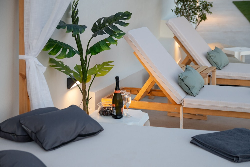 3As 3BD Villa, Heated Pool, Sauna & Gym