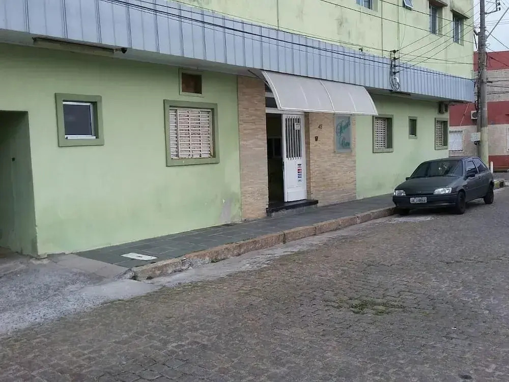 Hotel Car