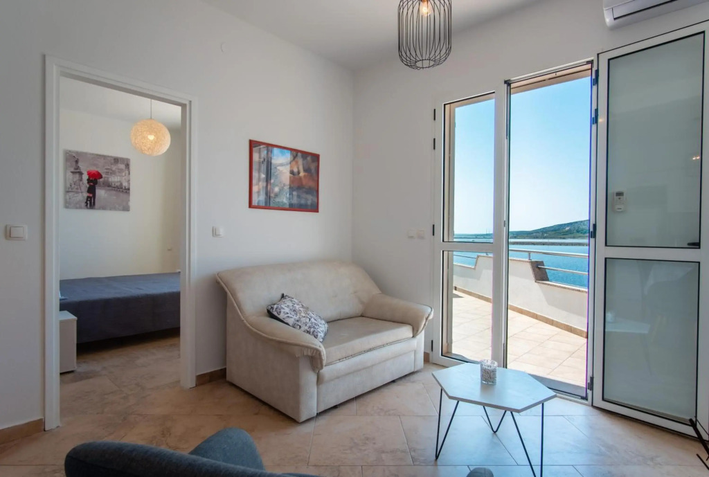 Apartment Lazić Pag by Pag tours