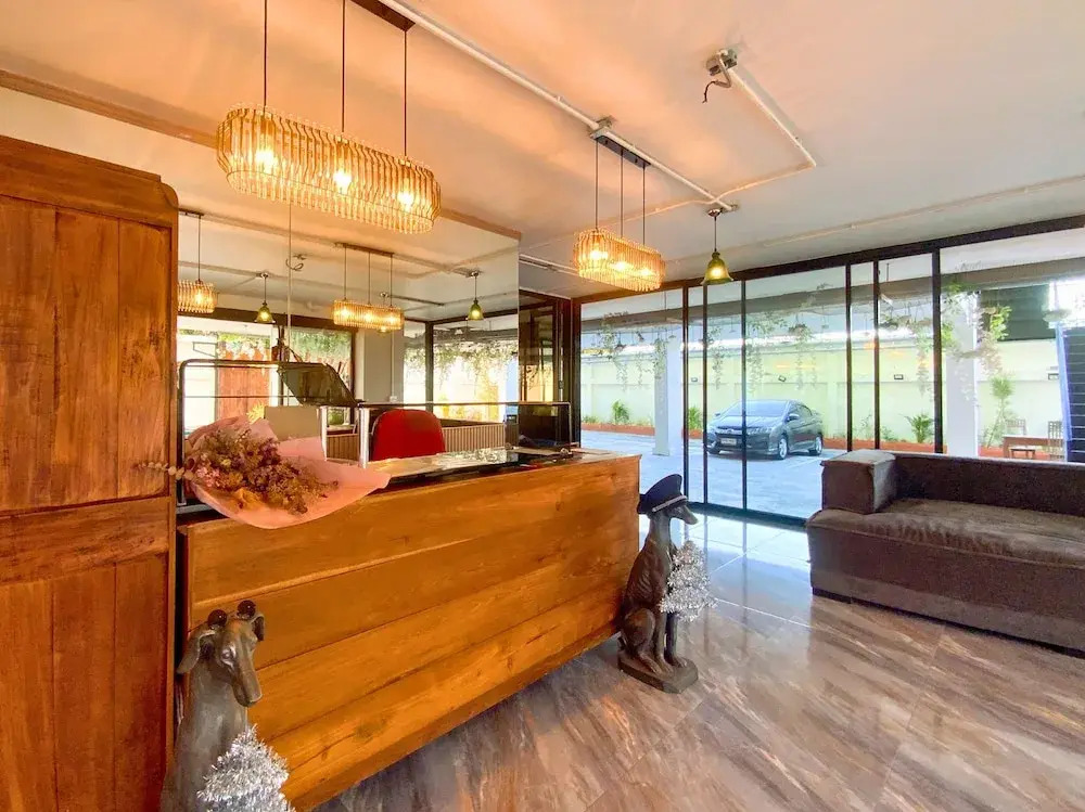Goldsmith Bangkok Residence