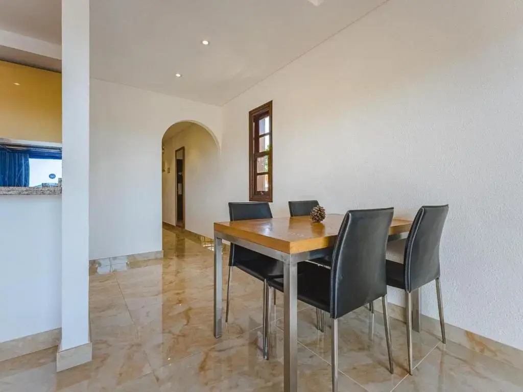 349 ROYAL PARK ALBATROS POOL, TERRACE and AC