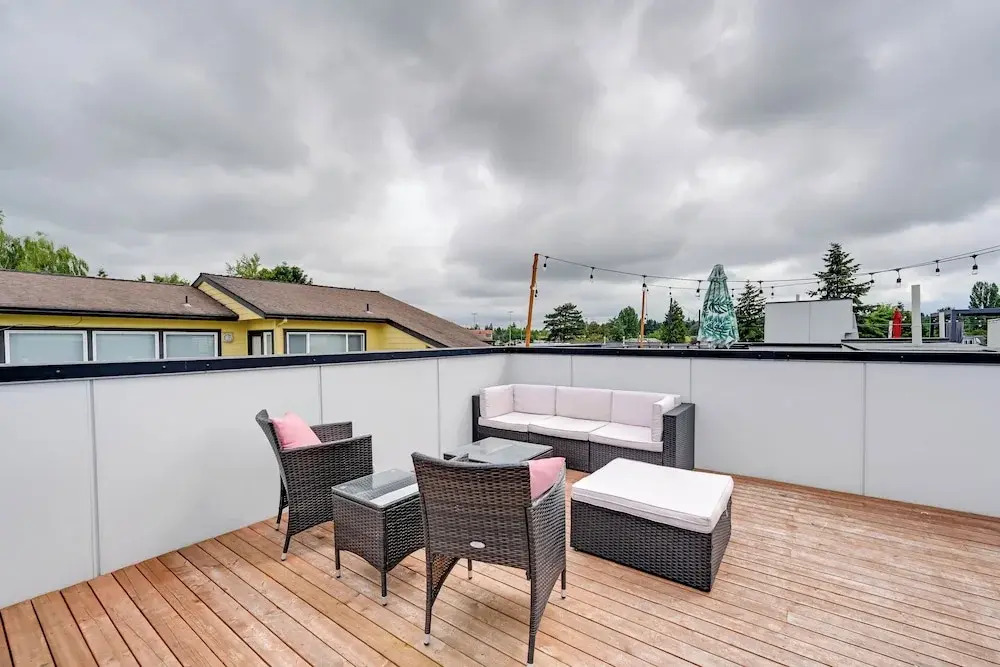 Seattle Townhome: Rooftop Deck < 7 Mi to Dtwn