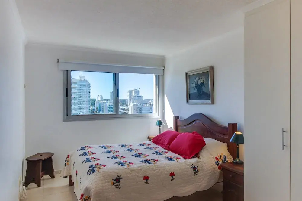 Comodo apartamento c/ piscina interior y exterior