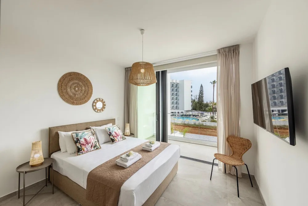 Protaras Aqua Pearl Villa 3
