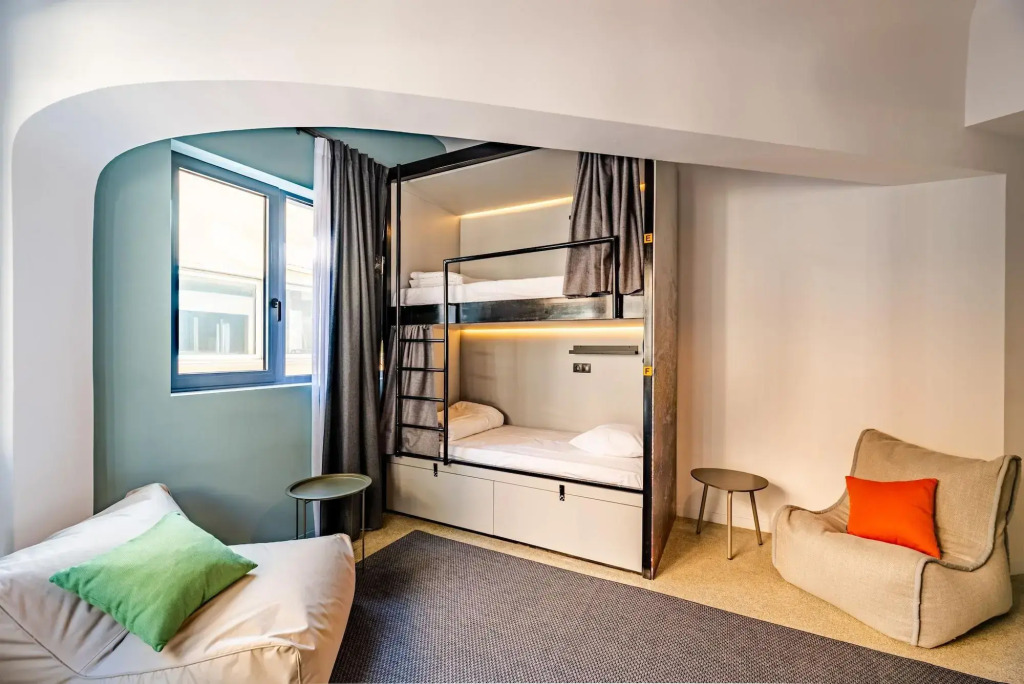 Athens Hub Hostel