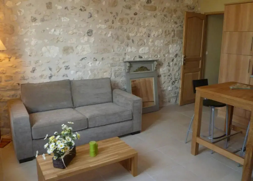 Le Clos de lEglise - Inès