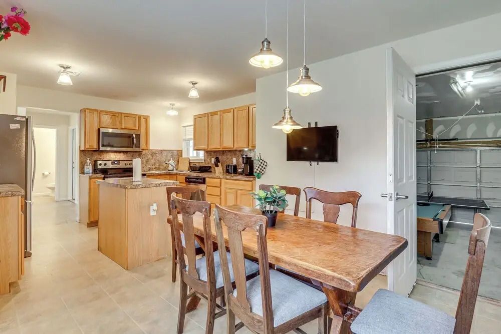 Family Retreat w/ 2 Game Rooms & Deck in Long Pond