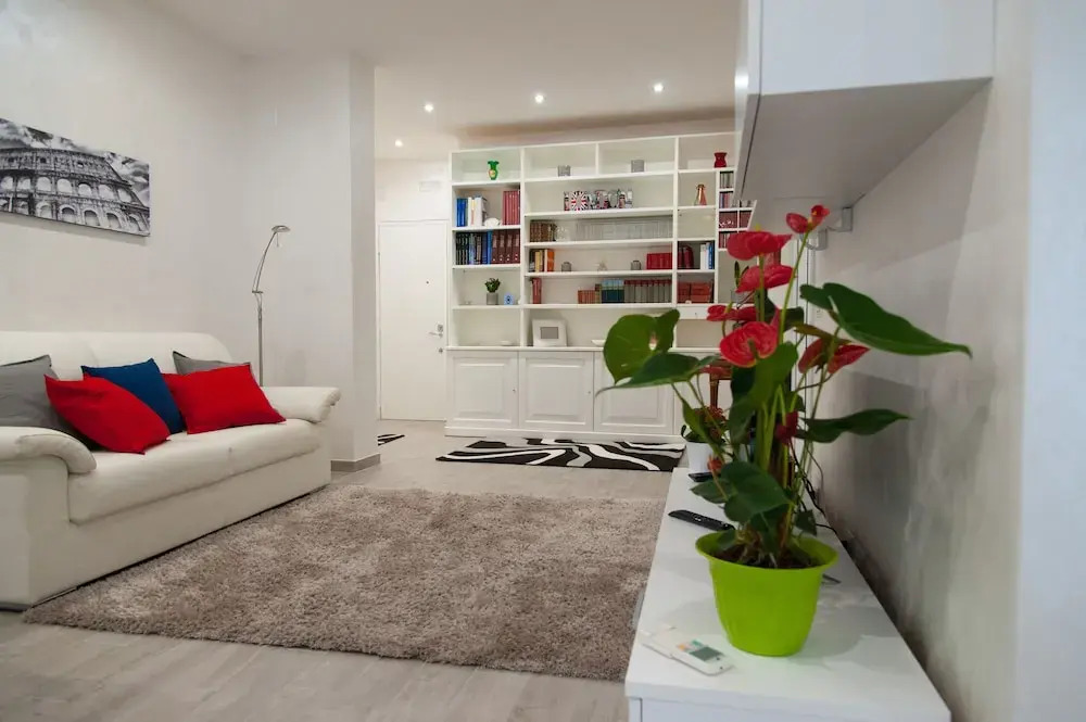 Otto House Roma