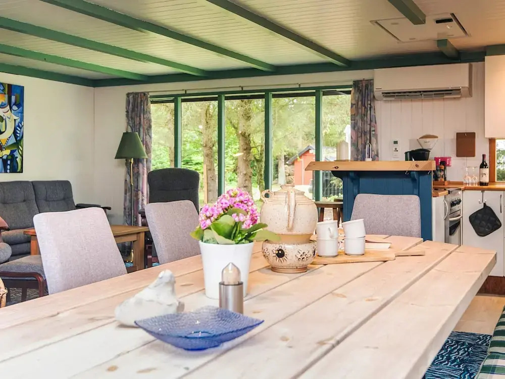 6 Person Holiday Home in Vemb
