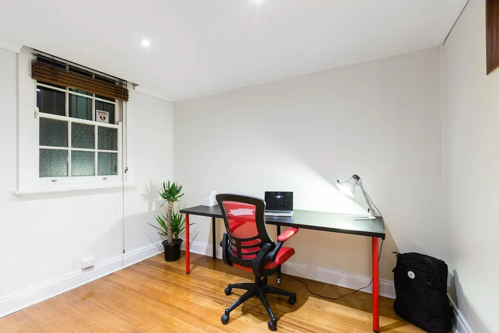 HELENA, 2BDR Fitzroy House