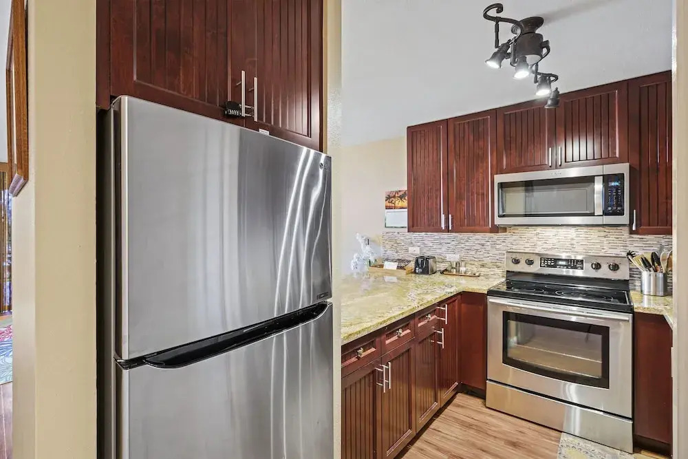 Kamaole Sands 10-307, Ocean View, Large Lanai, Twin Murphy Beds, Split-ac, Wi-fi