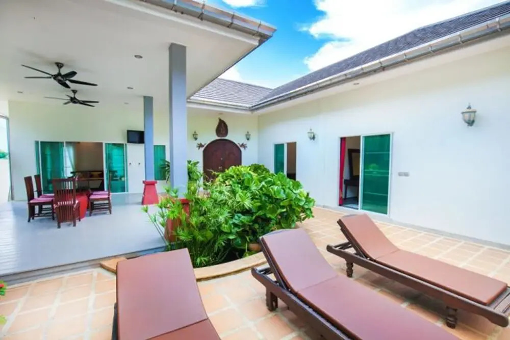 Shanti Villa by Jetta