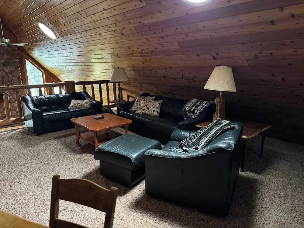 Katherine Lake Lodge
