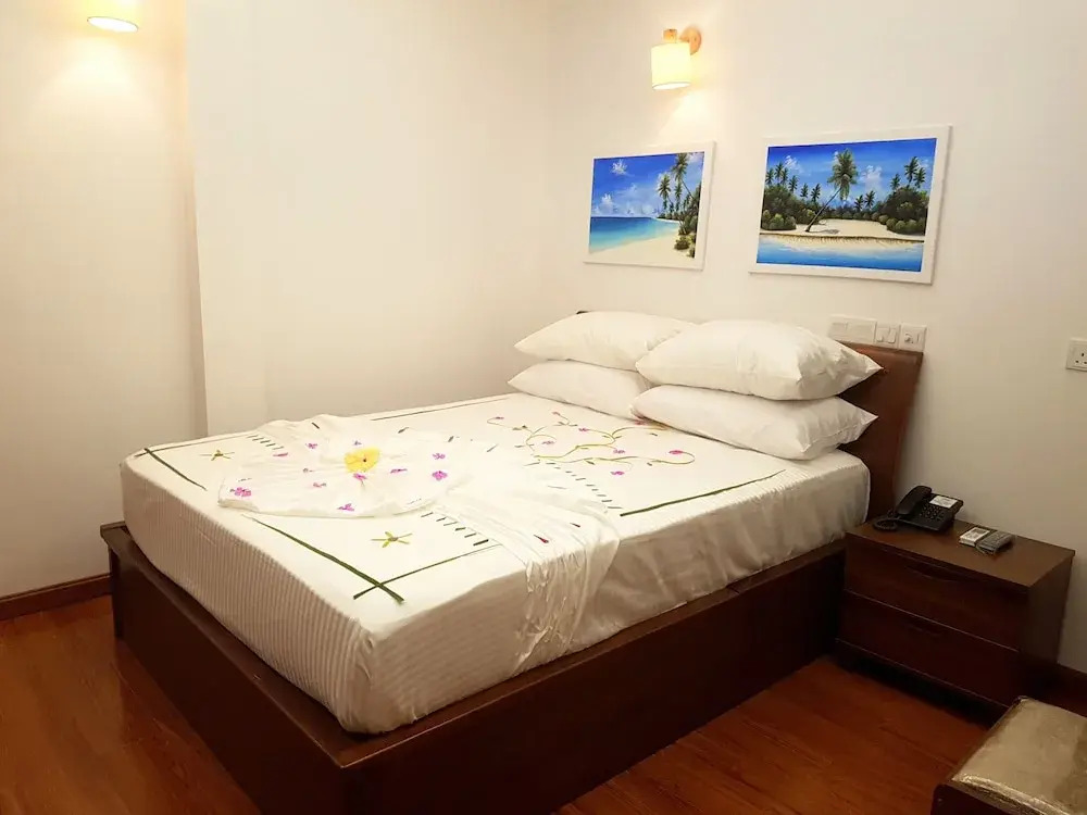 Отель Beach Star Maldives