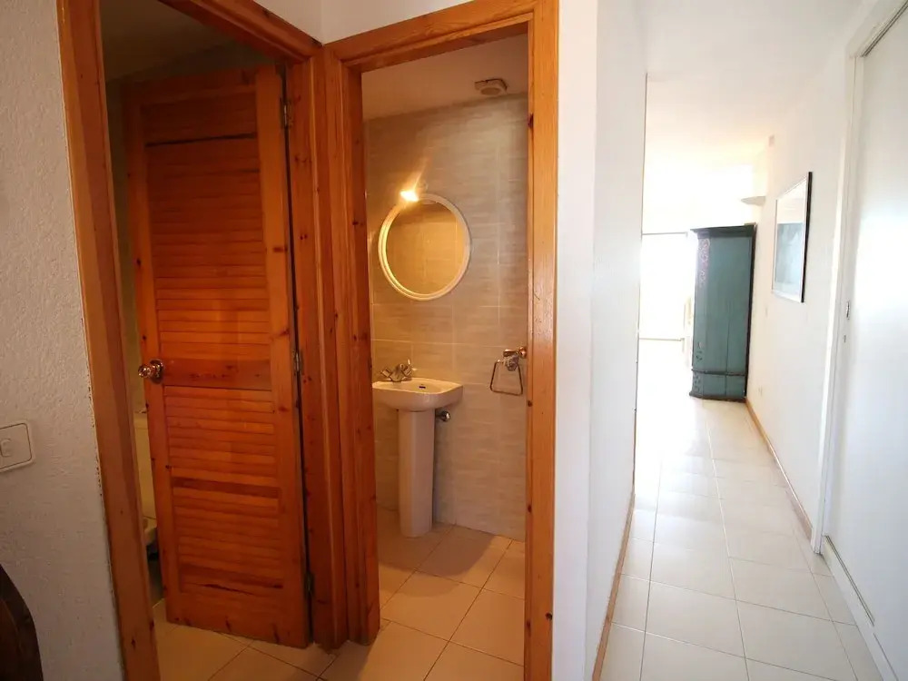 Apartment at the Canal With 2 Bedrooms Overlooking the Harbor and the sea
