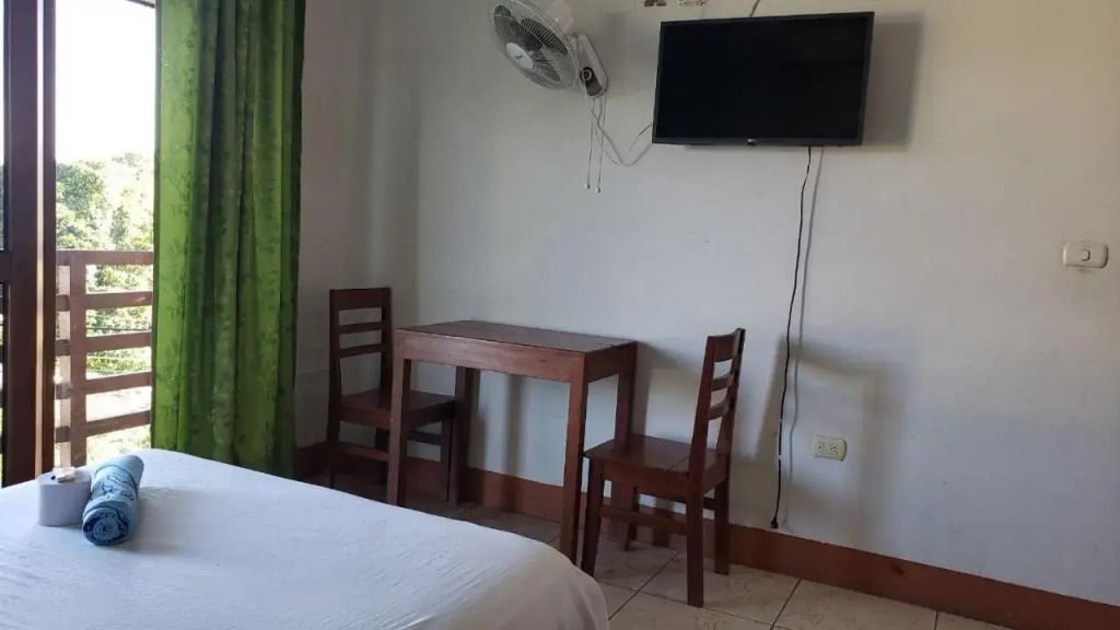 Hostal El Puerto