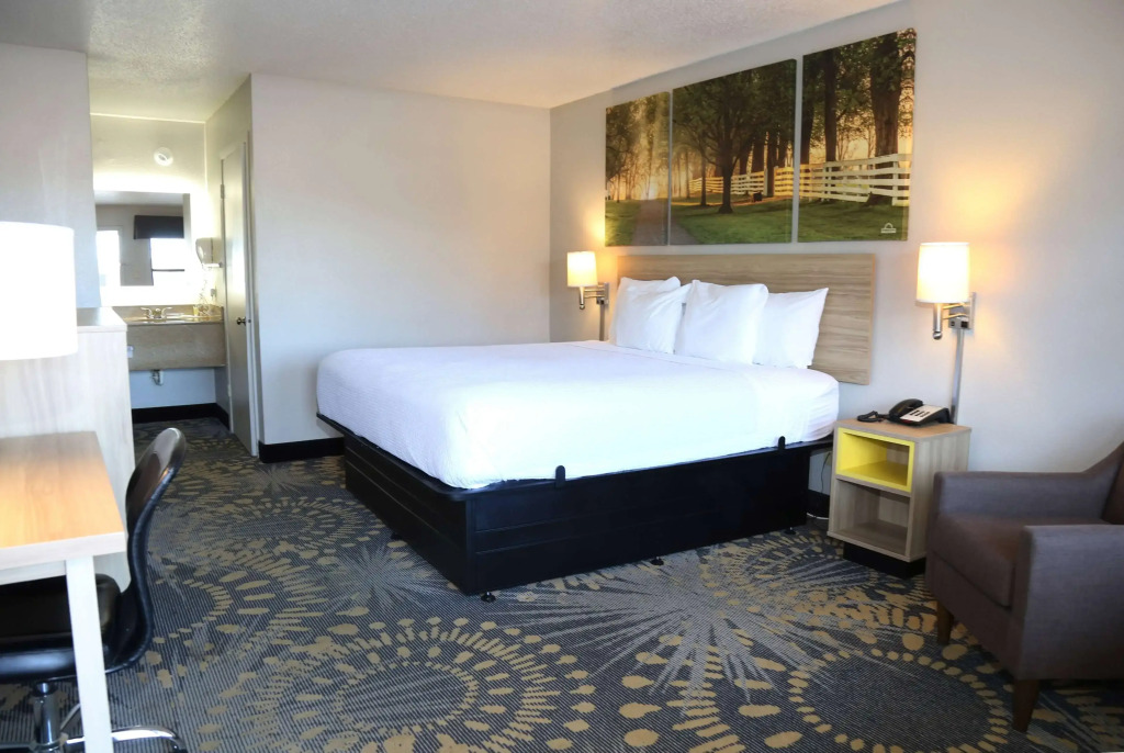 Days Inn by Wyndham Monroe, Louisiana
