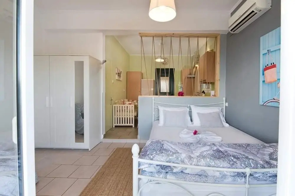 Fenia s Studio - Charming Getaway in Gaios Paxos