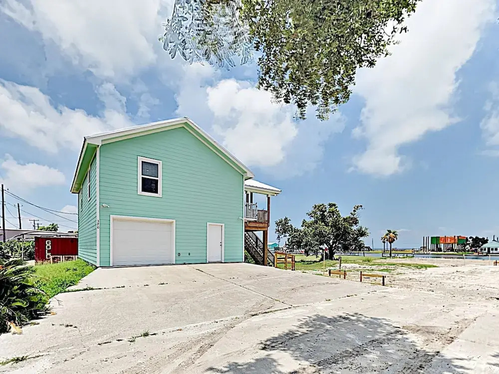 New Listing! Brand-new On The Bay W/ Deck 2 Bedroom Home